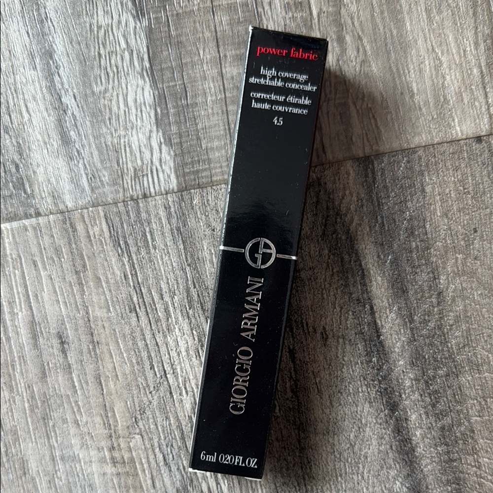 Giorgio Armani Power Fabric High Coverage Stretchable Concealer – 4.5 (NEW)